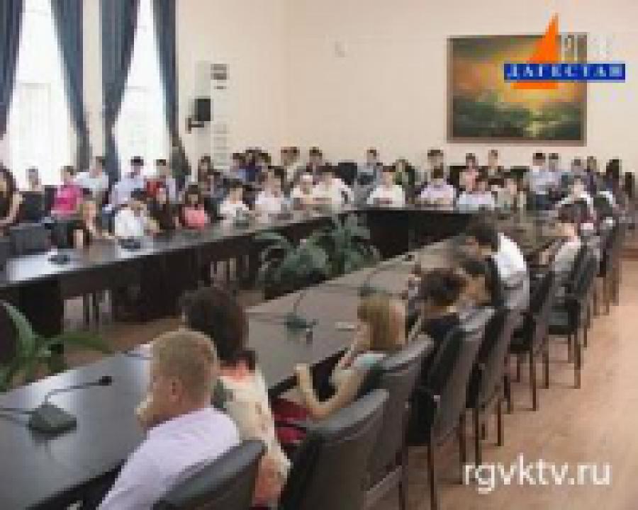 В ректорате ДГУ прошла  встреча представителей РГУ нефти и газа им. Губкина  со студентами