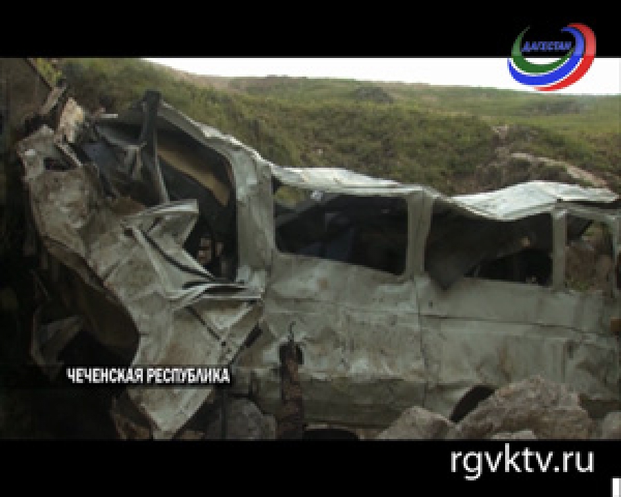 Причиной аварии в Чечне мог стать камнепад