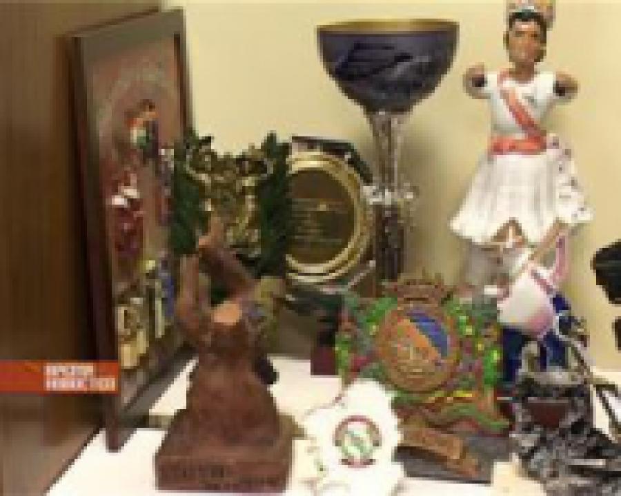 Ансамбль танца «Лезгинка»  преподнес подарок своим поклонникам