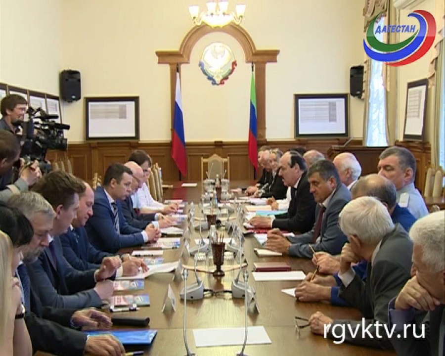 Глава республики встретился с председателем Совета при Президенте РФ по развитию гражданского общества и правам человека