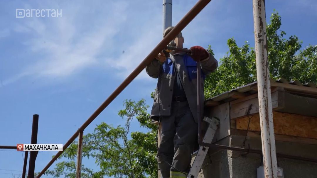 Незаконные врезки в газопровод выявили в Махачкале
