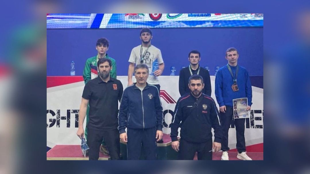 Дагестанские борцы завоевали 24 награды на чемпионате СКФО 