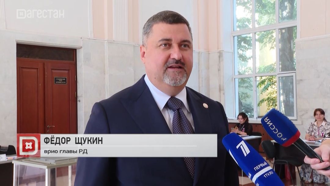 Федор Щукин и Магомед Рамазанов проголосовали сегодня одними из первых 