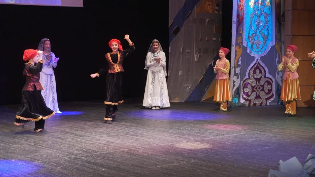 «Аьрщи ва агьлу». «К 70-летию со дня рождения заслуженного работника культуры РД Гасана Гусейнова»