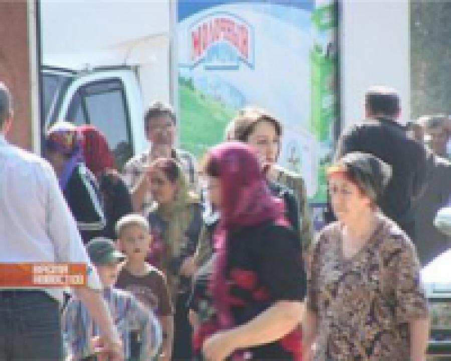 В Махачкале открылась ярмарка «Золотая осень-2009»