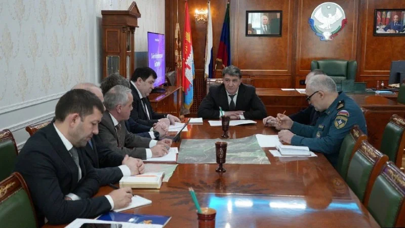 В администрации Махачкалы создадут собственную спасательную службу для охраны побережья 