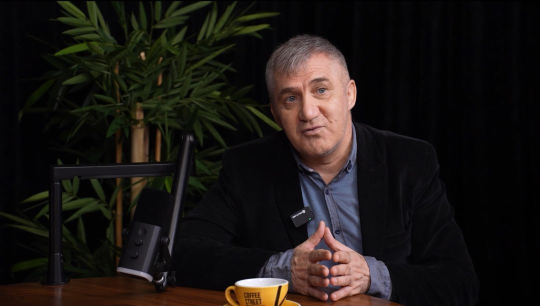 Ахмед Ахмедов. Ульяна спросит