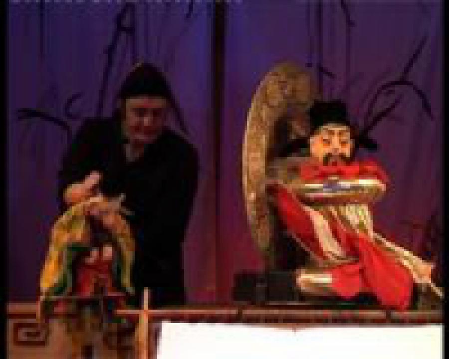 В Махачкале прошла премьера  спектакля "Соловей"  по мотивам сказки Г.Х.Андерсена