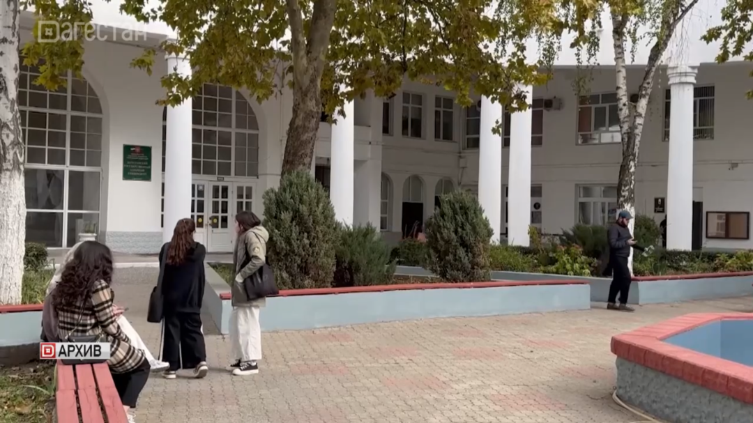 Сразу 3 Северокавказских вуза получили предостережение от Рособрнадзора