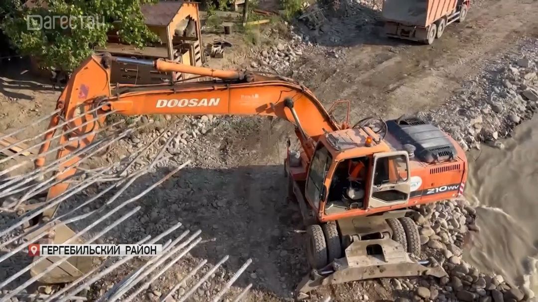 В Гергебильском районе планируют досрочно завершить реконструкцию Красного моста