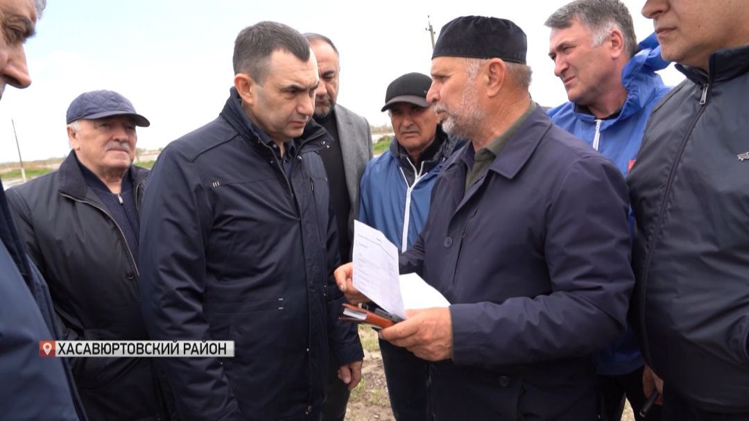 Замминистра сельского хозяйства России осмотрел пострадавшие территории Хасавюртовского района