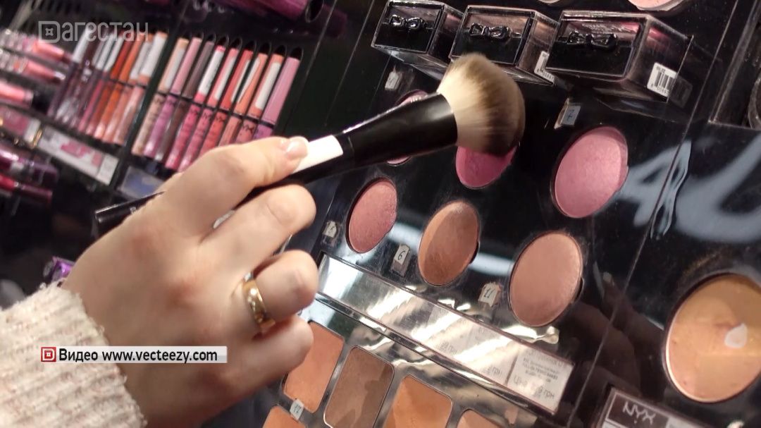 Предпринимательница из Дагестана заплатит более 3 млн руб. за торговлю контрафактом