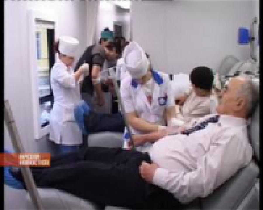 В Махачкалу по нацпроекту поступила мобильная станция переливания крови