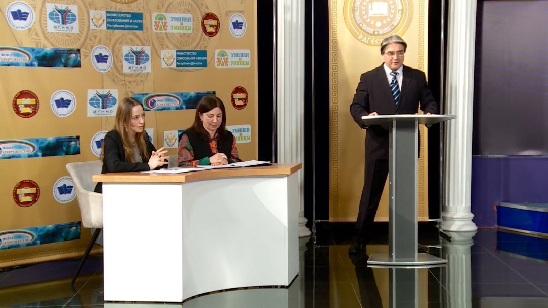 В поисках золотого пера