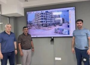 <b>Сулейман</b> <b>Керимов</b> подарил квартиру семье Героя России Султана <b>Сулейман</b>ова