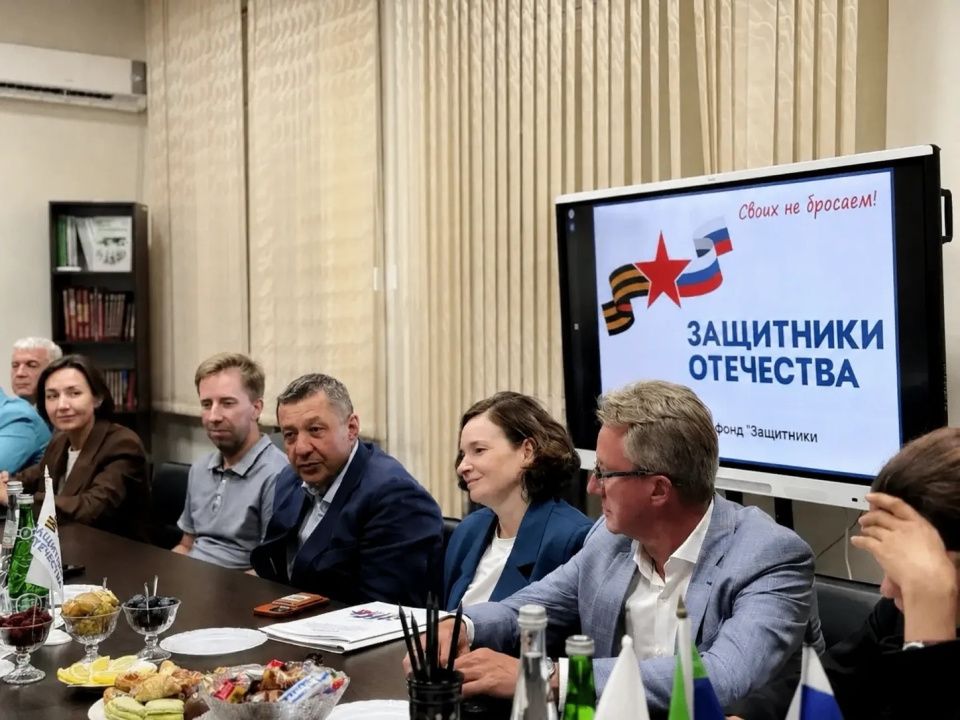Круглый стол по вопросам поддержки ветеранов СВО провели в Махачкале 