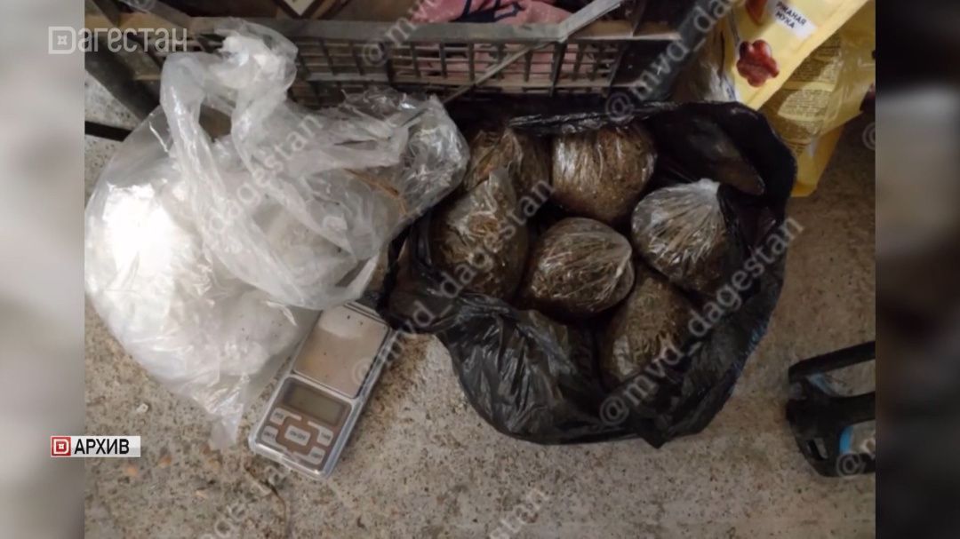 10 с половиной лет в колонии строгого режима за торговлю наркотиками