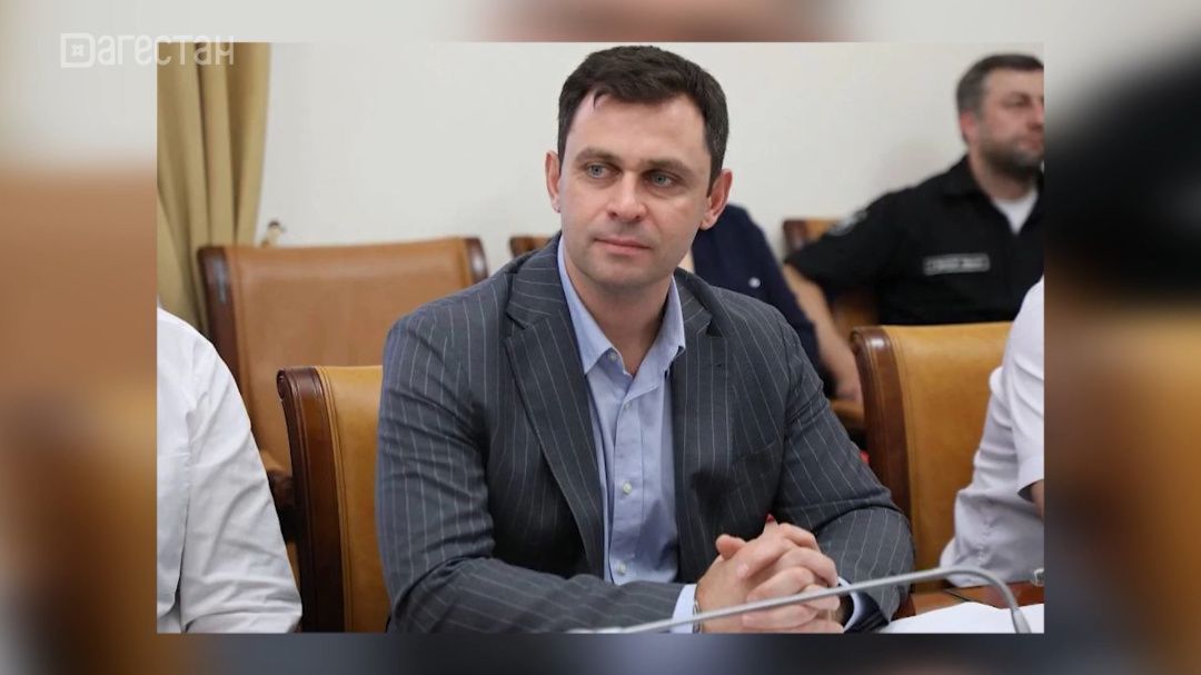 Бывшему министру строительства и ЖКХ Дагестана продлили срок заключения под стражу
