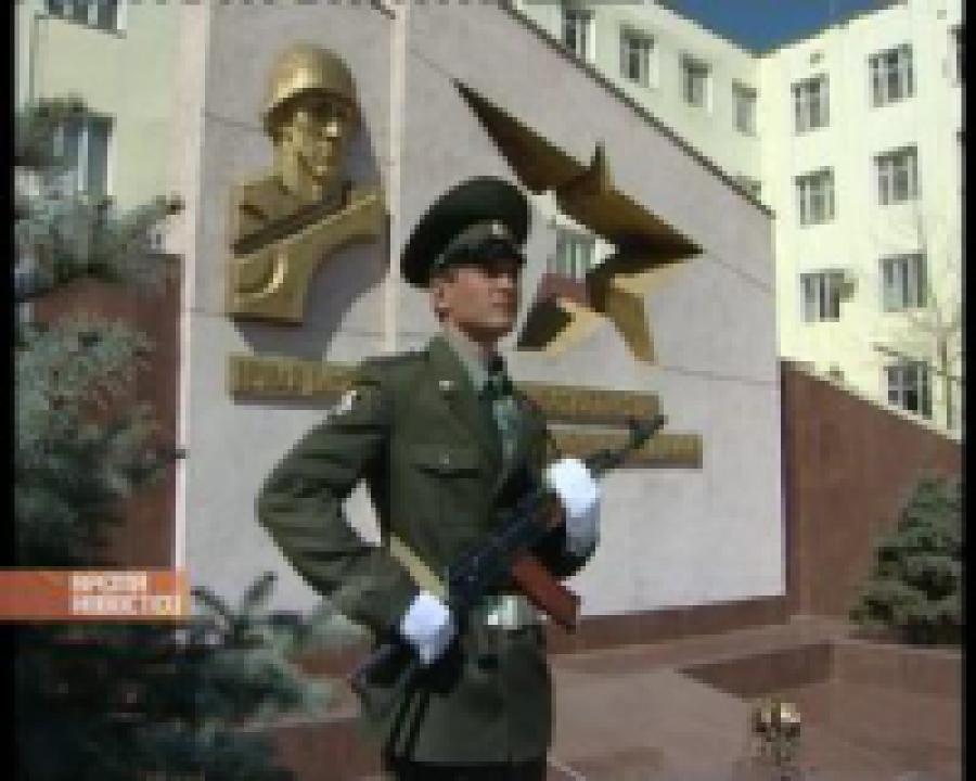 В  102-й бригаде, дислоцированной в Махачкале, побывал председатель правительства Дагестана Магомед Абдулаев