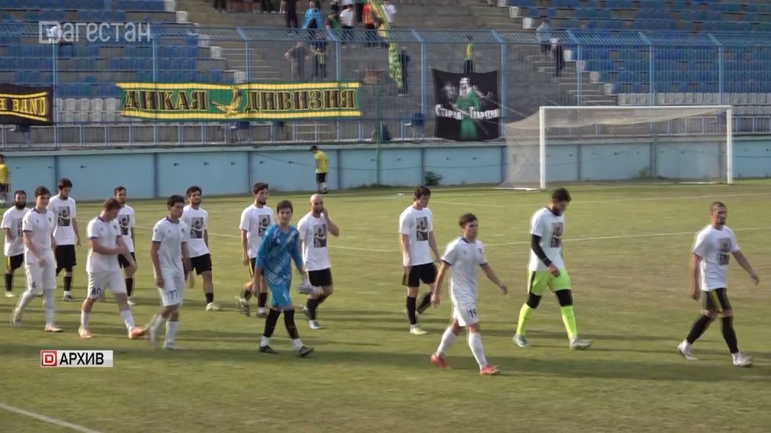 Благотворительный матч «Анжи» — «Мамедкала» собрал 4 млн рублей для пострадавших от паводков 