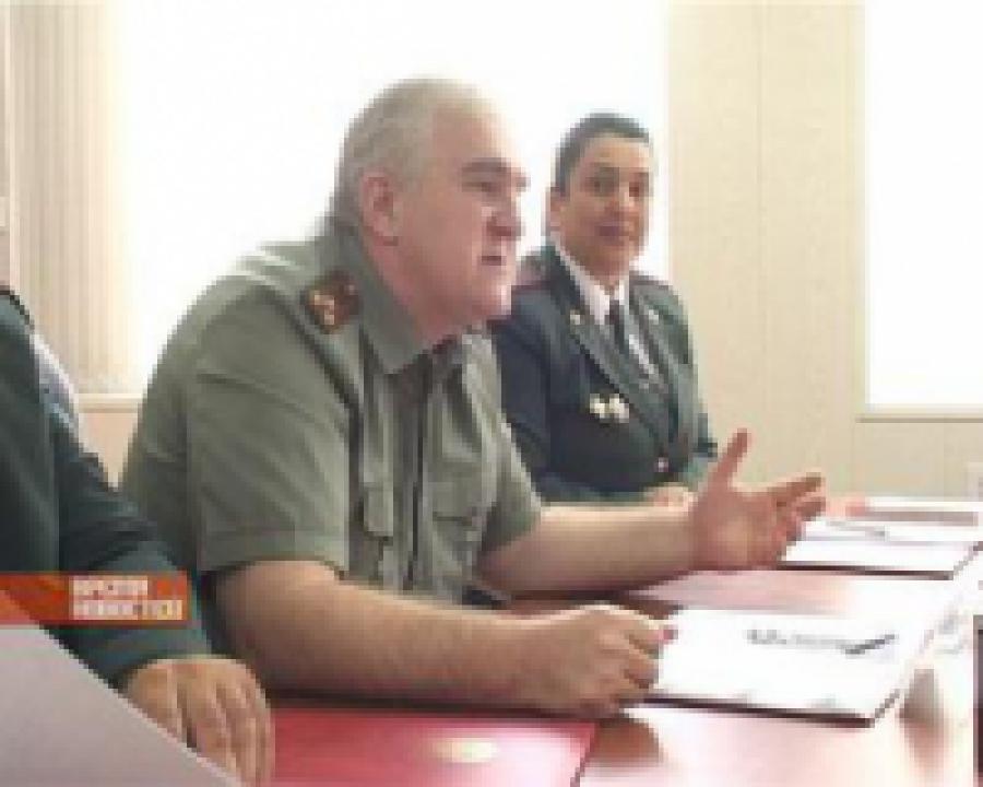 Наркополицейские задержали крупного поставщика наркотиков из Ирана. Главные фигуранты дела – мать и сын