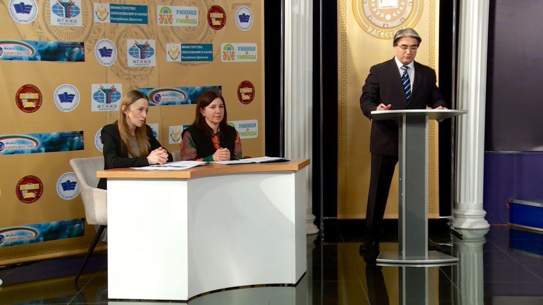 «В поисках золотого пера: приключения в мире русской литературы XIX века»