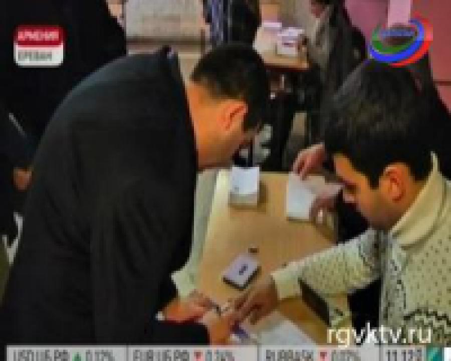 В Армении стартовали президентские выборы