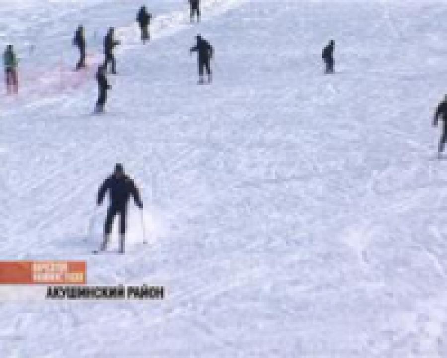 4 года назад на склоне горы Чиндерчеро открыли горнолыжную базу