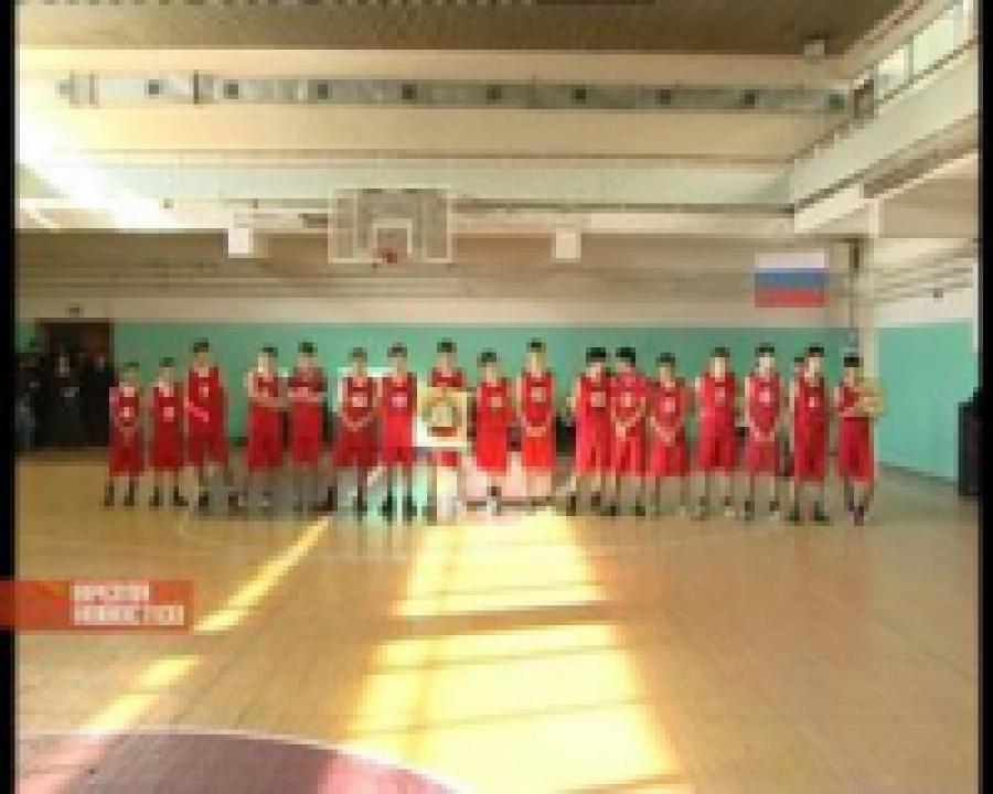 Во дворце спорта ДГУ открылся турнир школьной лиги по баскетболу