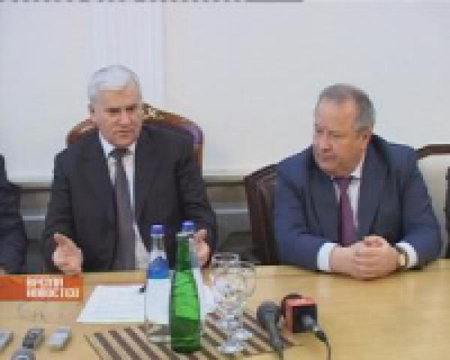 В правительстве РД обсудили  исполнение поручений Президента Медведева