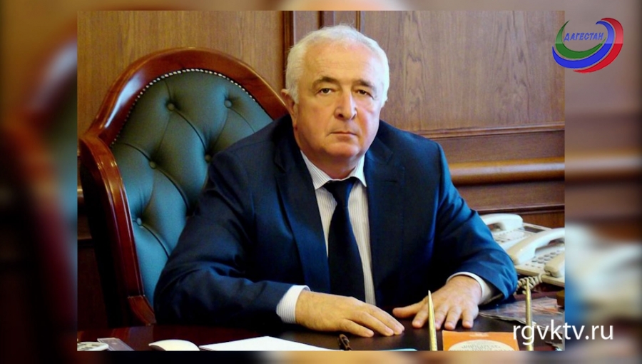 В доме врио министра строительства Дагестана проходят следственные мероприятия