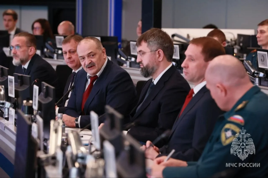 Глава Дагестана принял участие в заседании правкомиссии по ликвидации последствий паводков 
