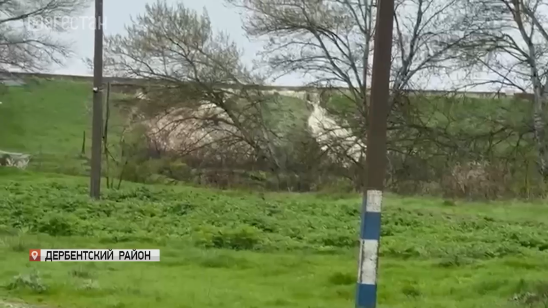Разрушение дамбы Геджухского водохранилища в Дагестане