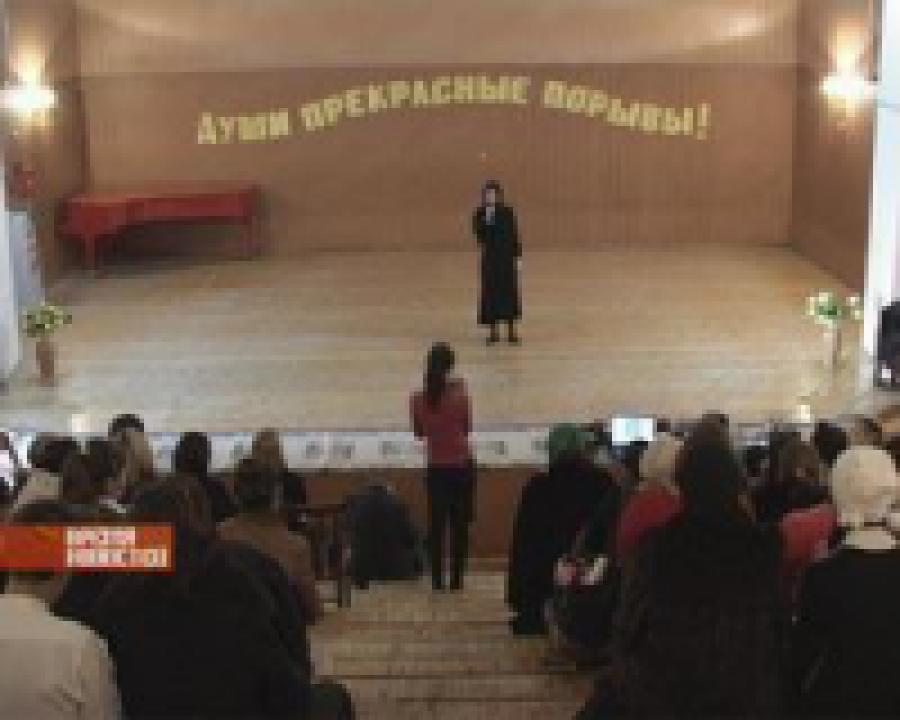 В столице Дагестана проходит конкурс чтецов 