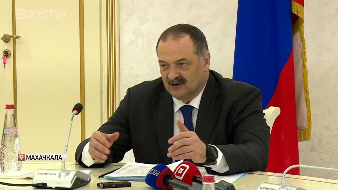 Сергей Меликов провел заседание Совета при главе республики по науке и образованию