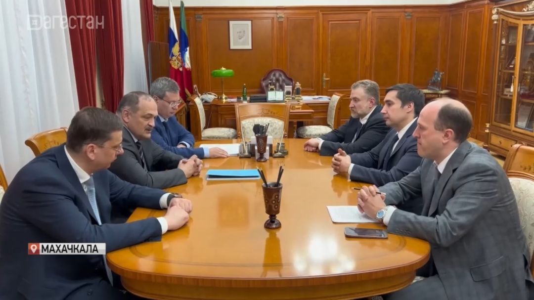 Дагестан с рабочим визитом посетил замминистра энергетики России