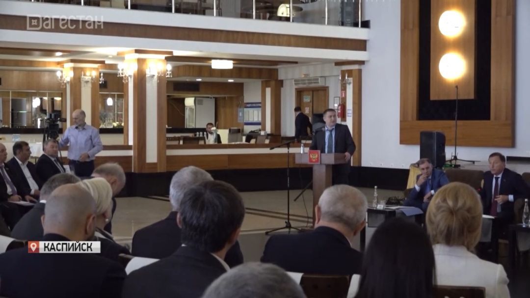 Заседание Совета представительных органов муниципалитетов при НС РД прошло в Каспийске
