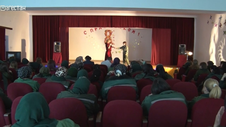 Преступление и наказание. Женский день в женской колонии