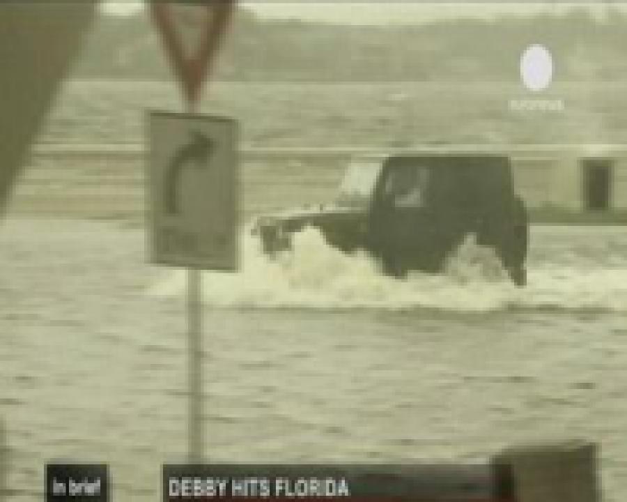 Во Флориде в связи с ураганом объявлено чрезвычайное положение
