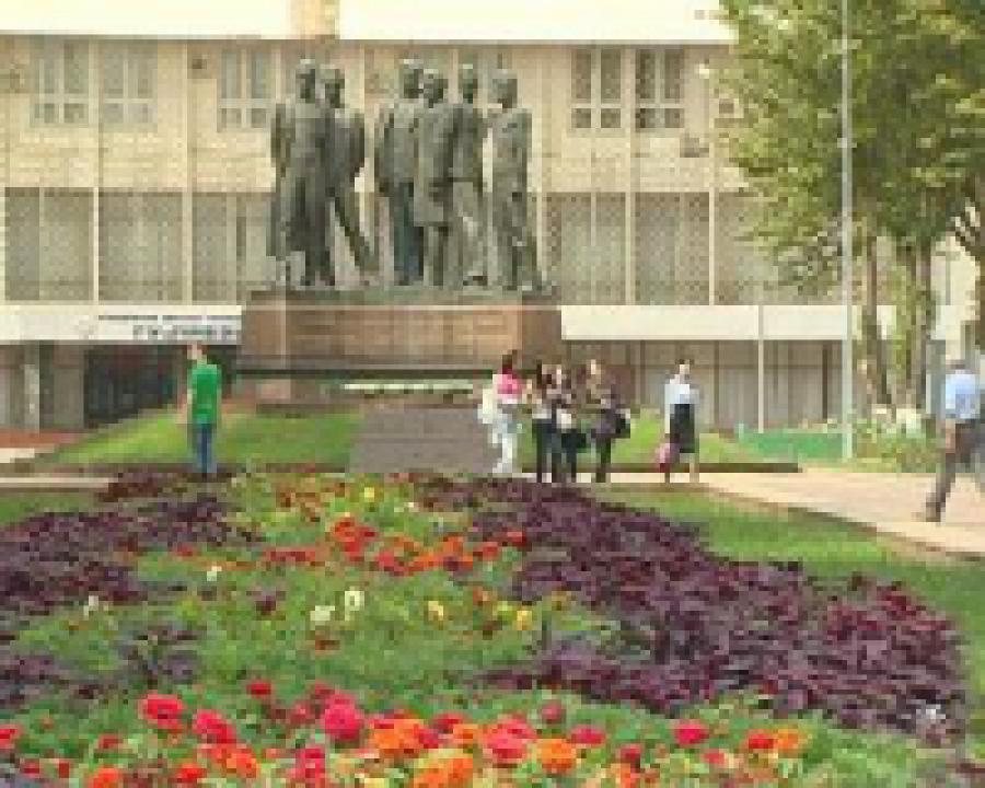 К предстоящему матчу «Анжи»  - «ЦСКА», готовятся не только спортсмены.