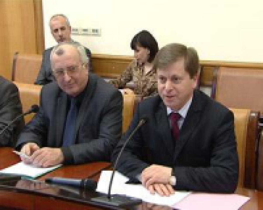 Премьер Дагестана провел встречу с представителями компании Талес