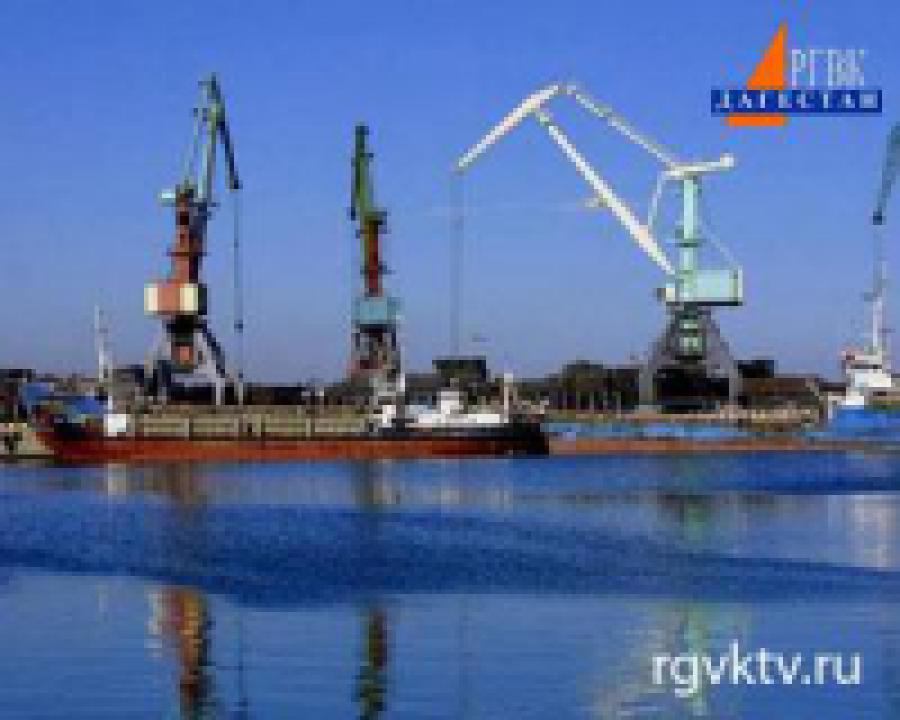 Махачкалинский порт занял первое место в России по темпам роста грузоперевозок
