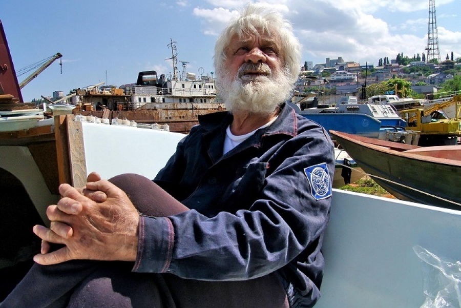 В Махачкале увековечат память мореходу Евгению Гвоздеву