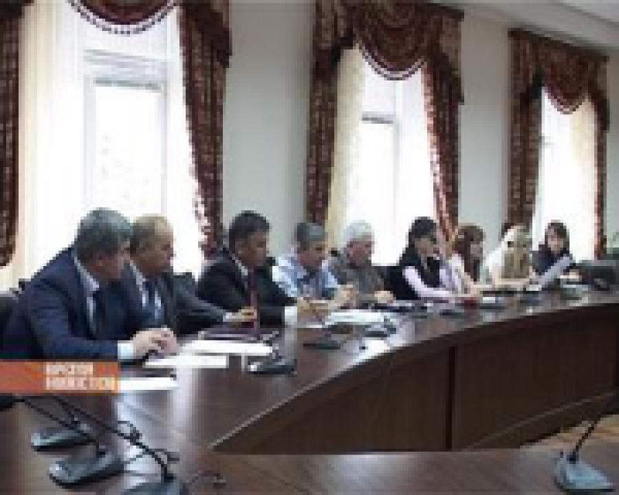 Елена Скрынник провела видео-пресс-конференцию с журналистами дагестанских СМИ