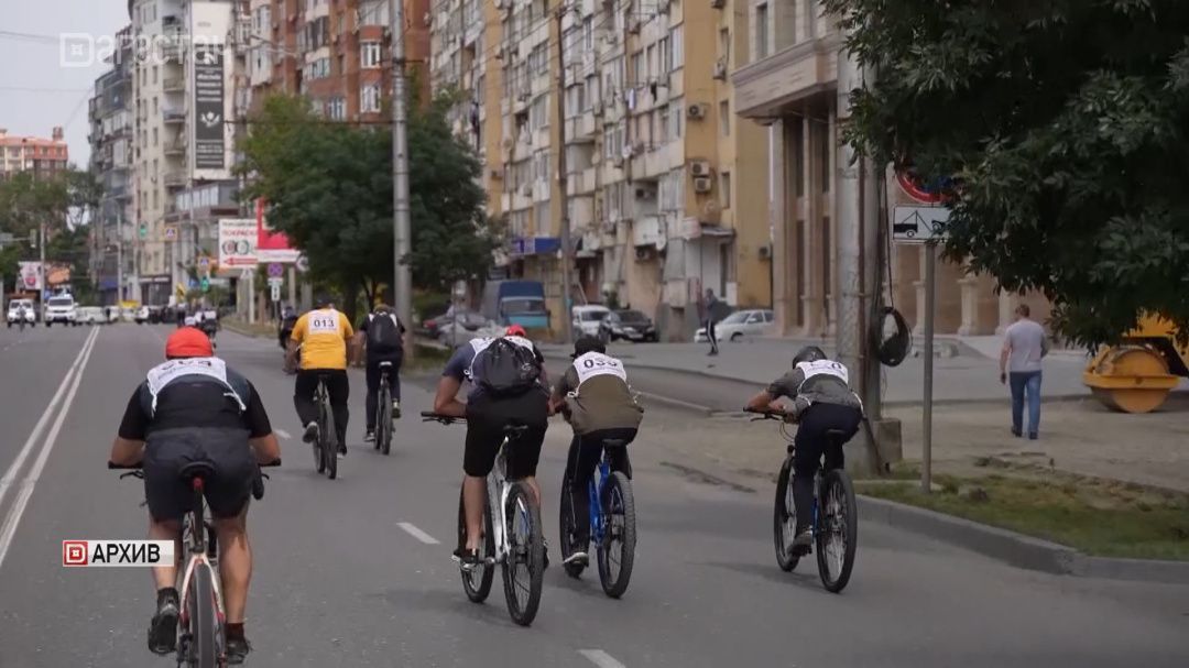 В Махачкале временно ограничат движение транспорта из-за массового велопробега