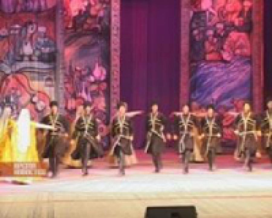 В зале русского театра прошел отчетный концерт левашинского района