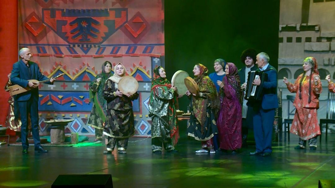 «Г1аданги, г1амалги, заманги». Юбилейный концерт Магомедтамира Синдикова