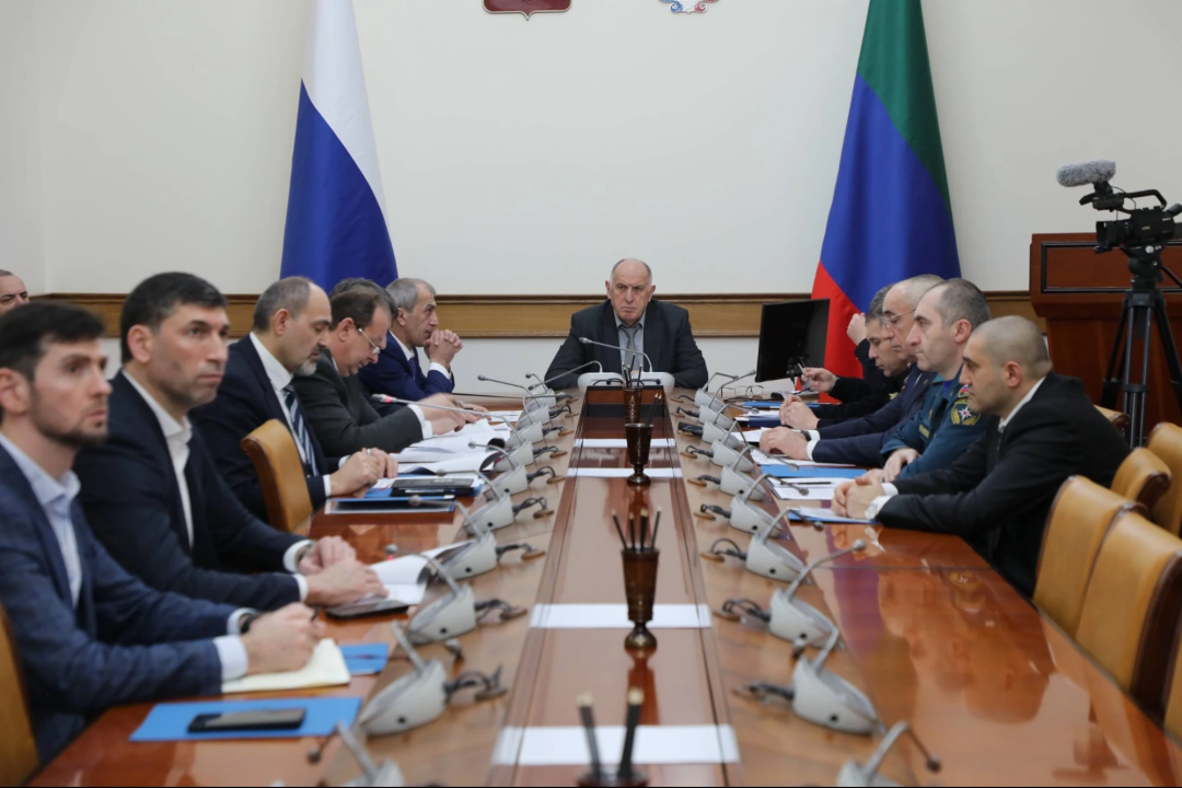 Более 128 млн рублей направят на безопасность школ и детсадов Дагестана