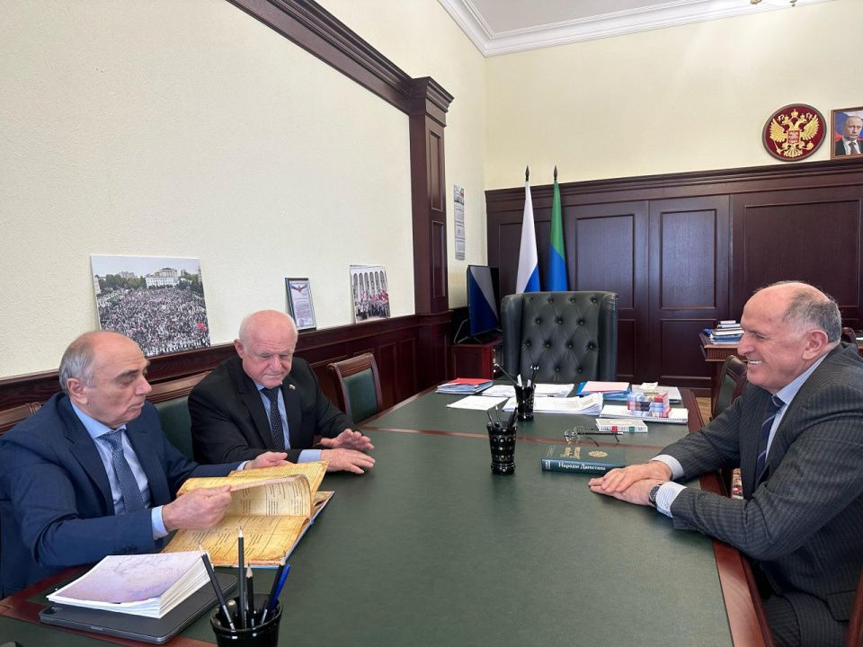 В честь 80-летия Победы в Дагестане готовятся к выпуску книги, посвящённые защитникам Отечества