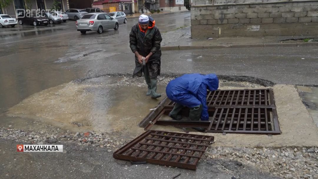 В Дагестане коммунальные службы работают в усиленном круглосуточном режиме